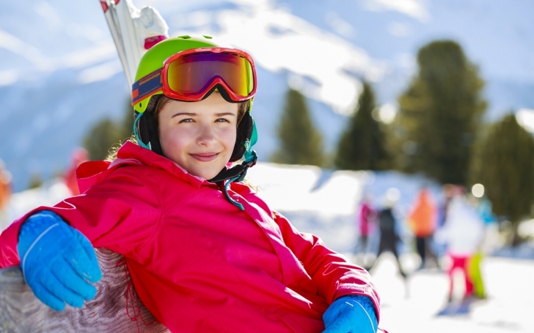 Narty, łyżwy i … detektywi